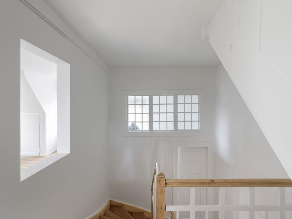 amselstrasse_treppenraum_dg_studio_davidberweger